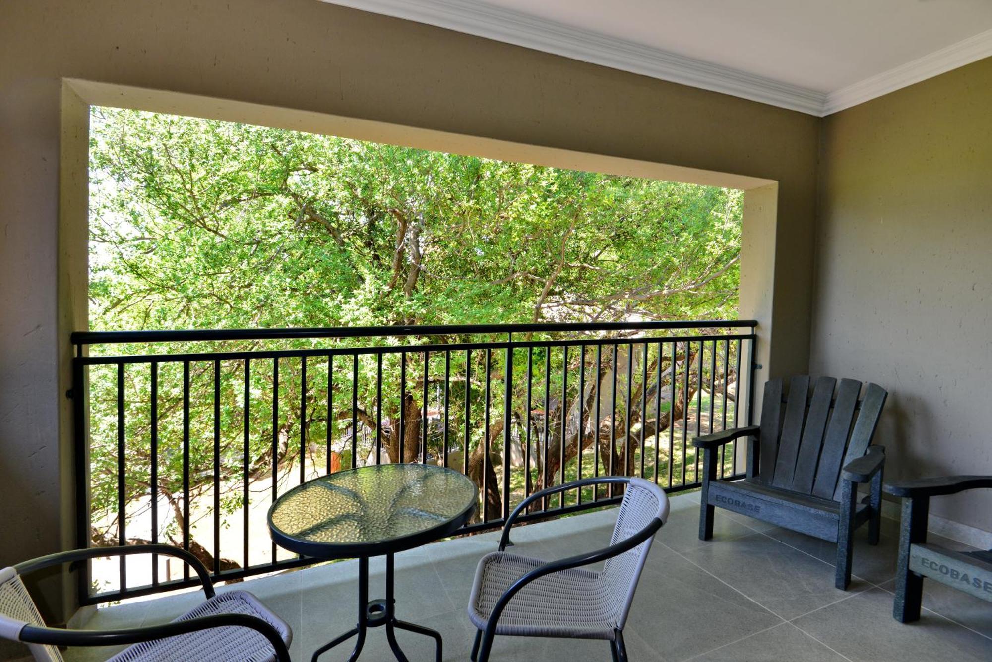 Seasons Golf, Leisure, Spa Hartbeespoort Ngoại thất bức ảnh