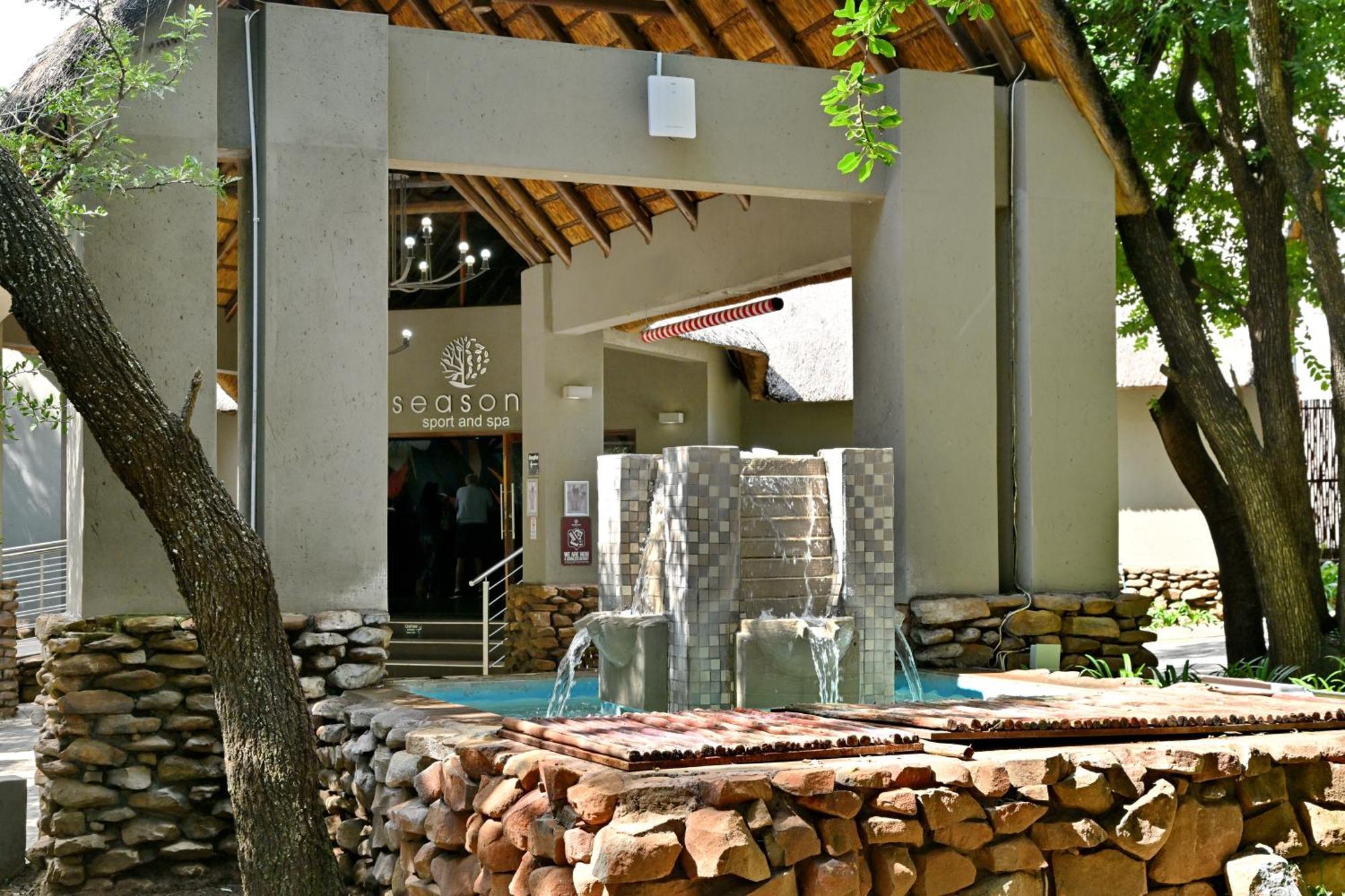 Seasons Golf, Leisure, Spa Hartbeespoort Ngoại thất bức ảnh