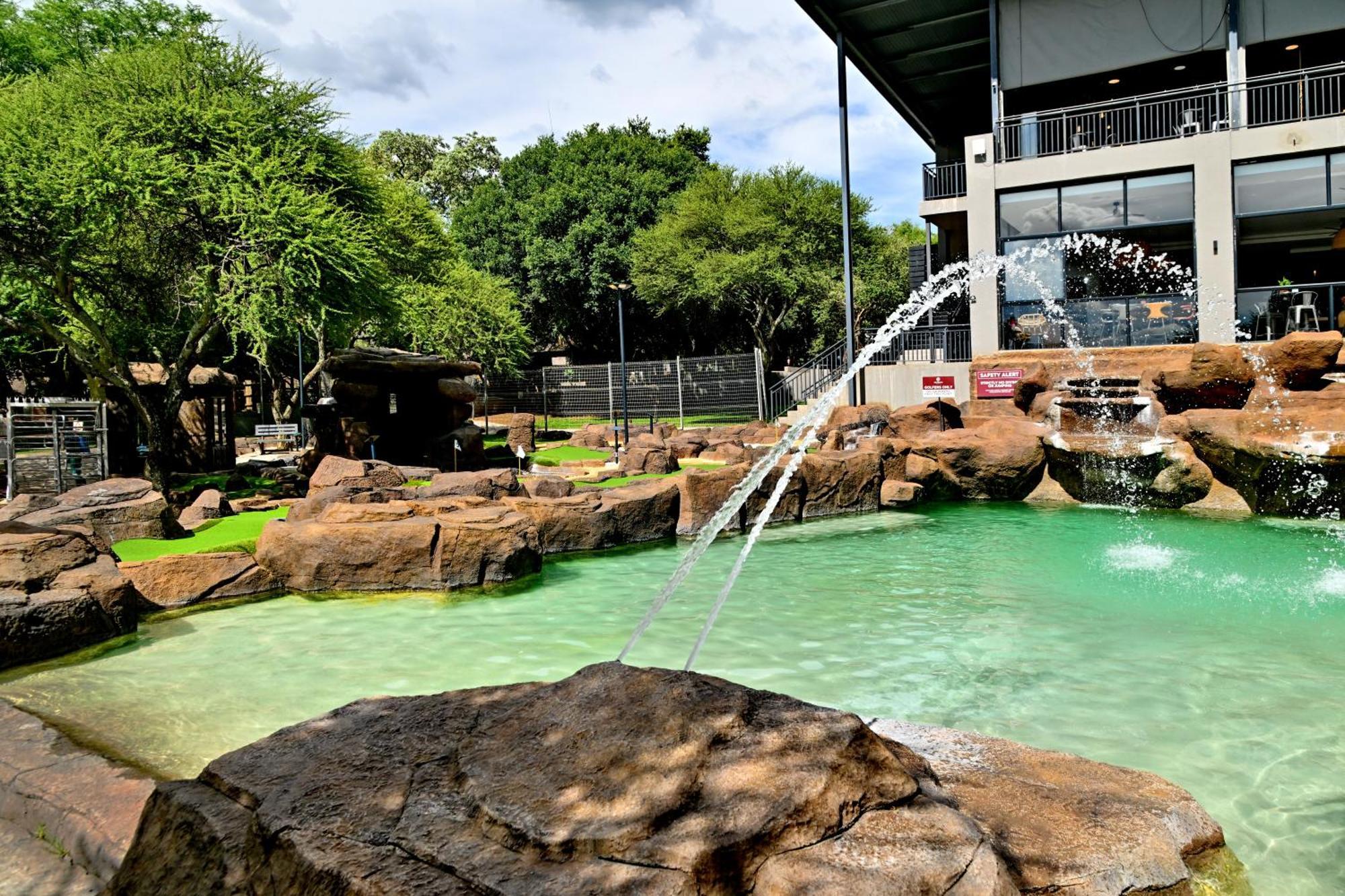 Seasons Golf, Leisure, Spa Hartbeespoort Ngoại thất bức ảnh